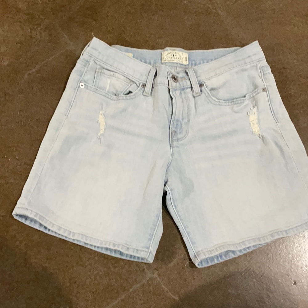 Lucky Brand